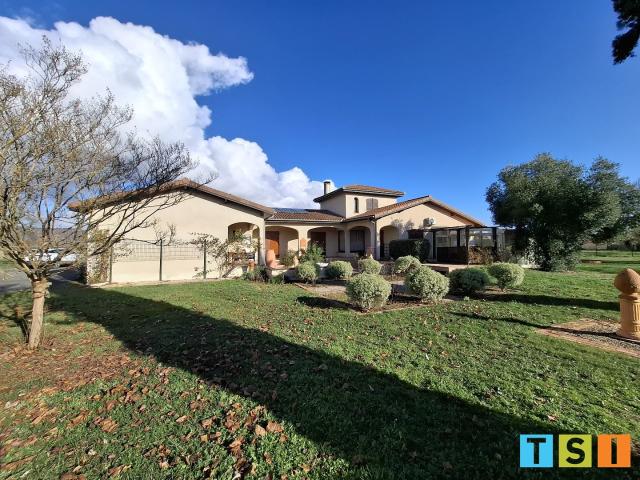 Maison 5 pièces 175 m²