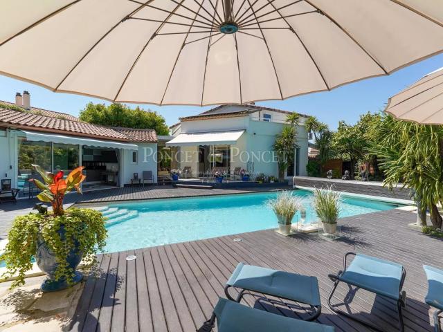 Maison 5 pièces 175 m²