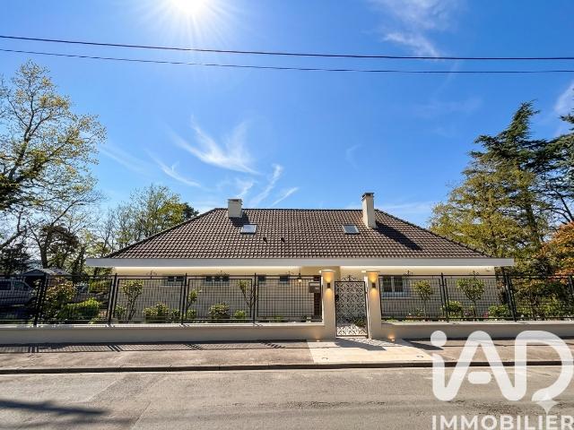Maison 5 pièces 175 m²