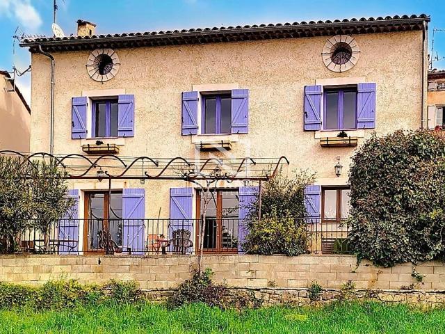 Maison 5 pièces 175 m²