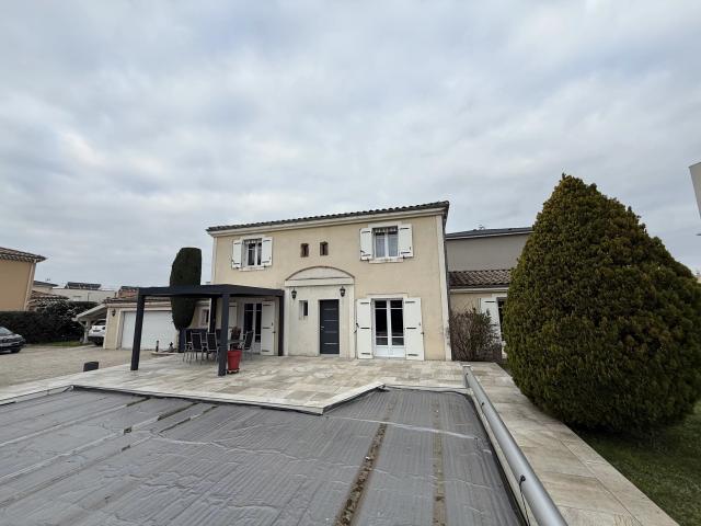 Maison 5 pièces 175 m²