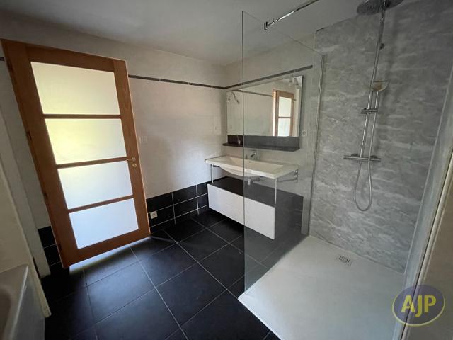 Maison 5 pièces, 175 m² à louer à Fay de Bretagne 44130