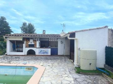 Maison 5 pièces, 175 m² à louer à Saint Cyr sur Mer 83270