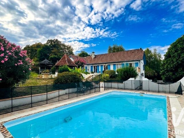Maison 5 pièces 176 m²