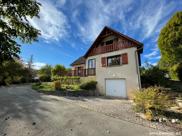 Maison 5 pièces 176 m²