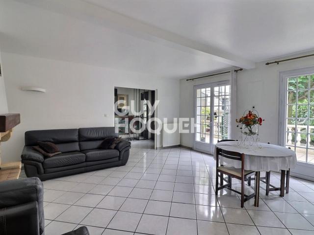 Maison 5 pièces 176 m²