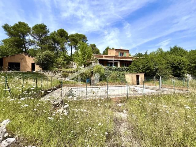 Maison 5 pièces 176 m²