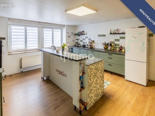 Maison 5 pièces 176 m²