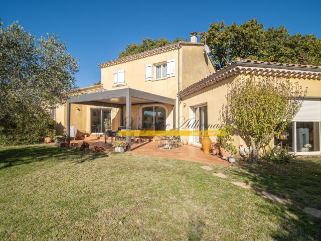 Maison 5 pièces 177 m²