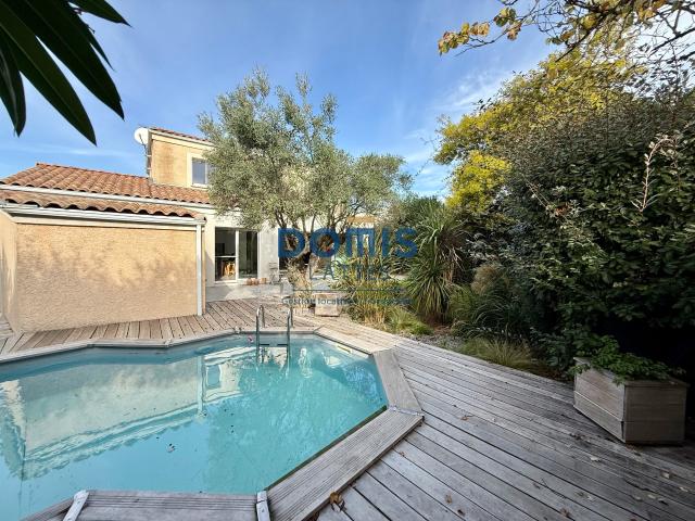Maison 5 pièces 178 m²