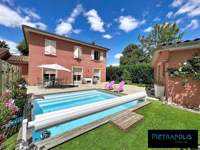 Maison 5 pièces 178 m²