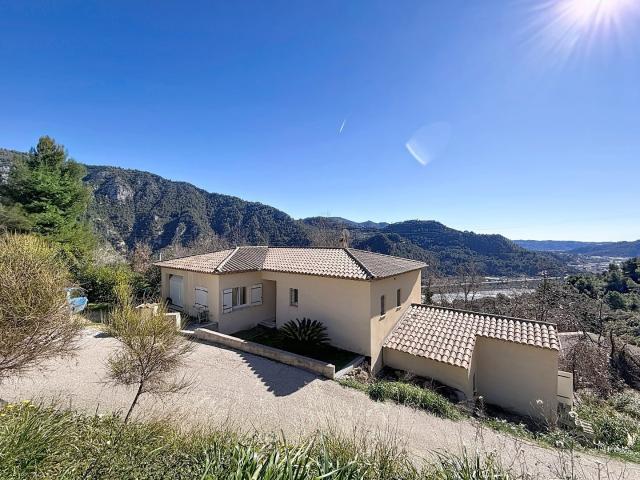 Maison 5 pièces 178 m²