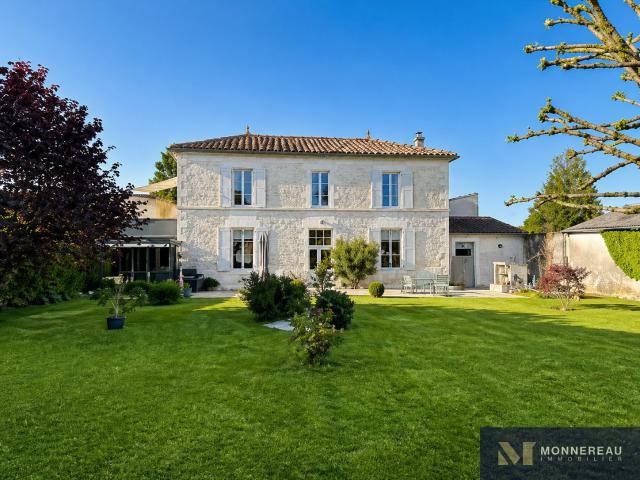 Maison 5 pièces 168 m²