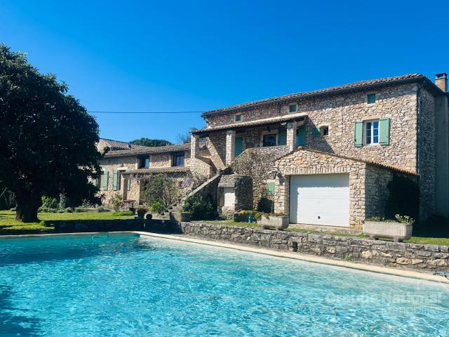 Maison 5 pièces 178 m²