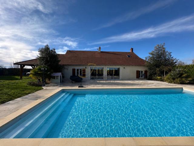 Maison 5 pièces 178 m²