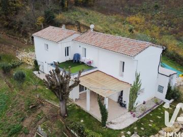 Maison 5 pièces 178 m²