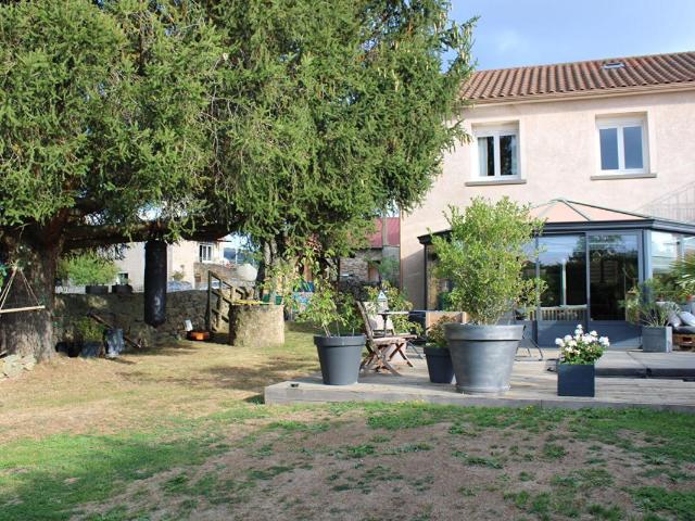 Maison 5 pièces 179 m²