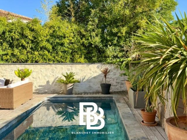 Maison 5 pièces 170 m²