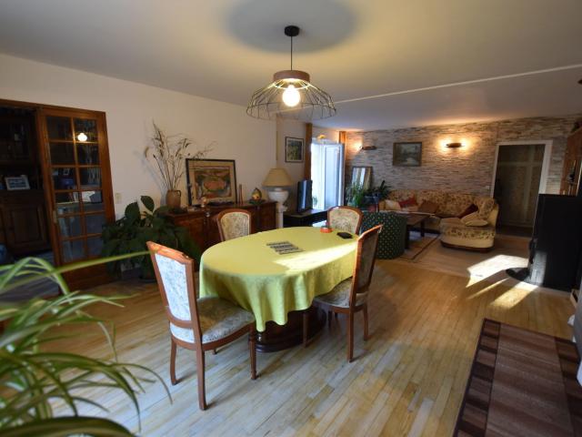 Maison 5 pièces 170 m²