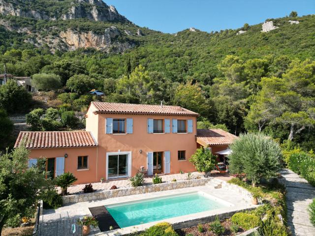 Maison 5 pièces 170 m²