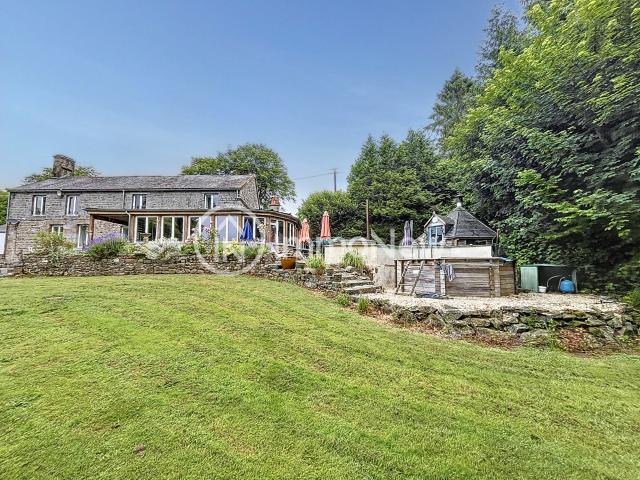 Maison 5 pièces 170 m²