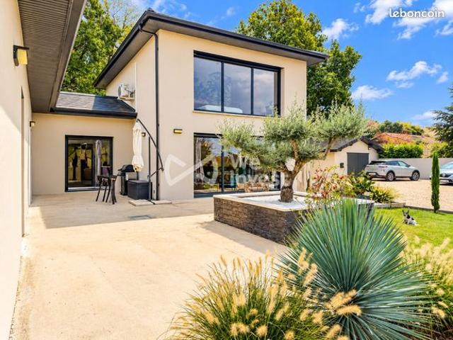 Maison 5 pièces 170 m²
