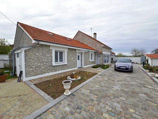Maison 5 pièces 170 m²