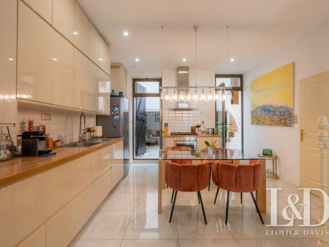 Maison 5 pièces 170 m²