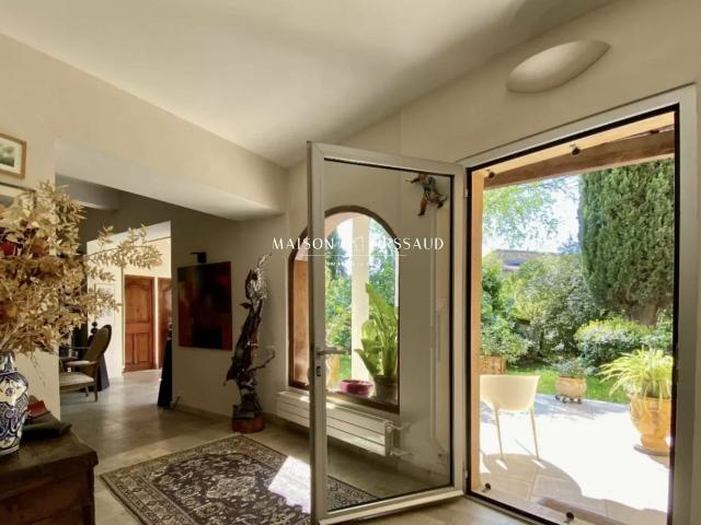 Maison 5 pièces 170 m²