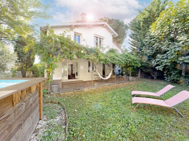 Maison 5 pièces 170 m²