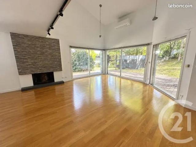 Maison 5 pièces 170 m²