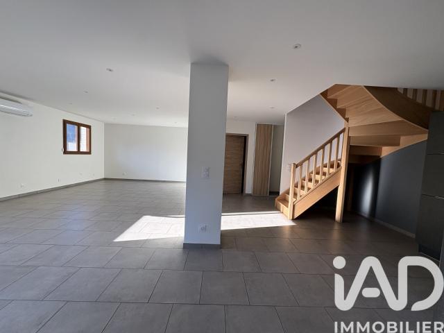 Maison 5 pièces 170 m²