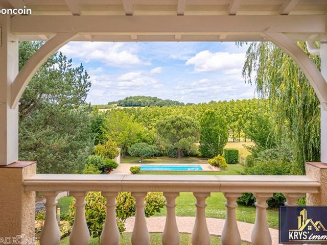 Maison 5 pièces 170 m²