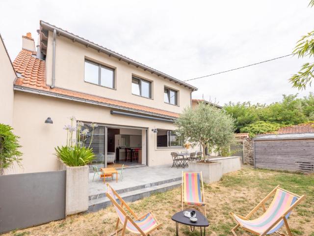 Maison 5 pièces 171 m²