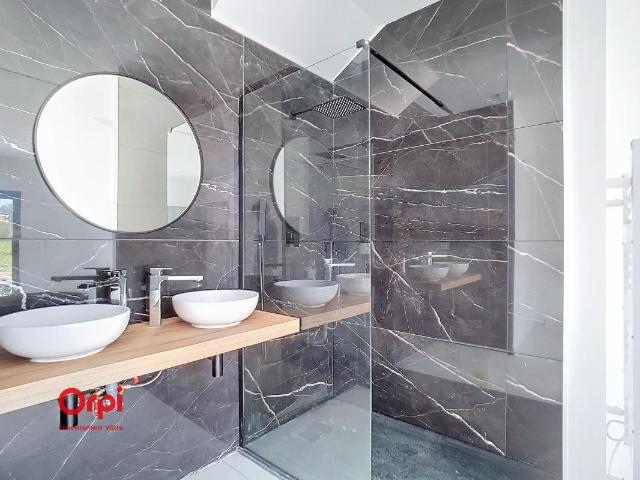 Maison 5 pièces, 171 m² à louer à Saint Fiacre sur Maine 44690