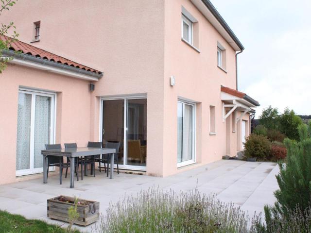 Maison 5 pièces 172 m²