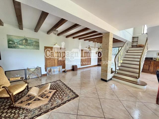 Maison 5 pièces 172 m²