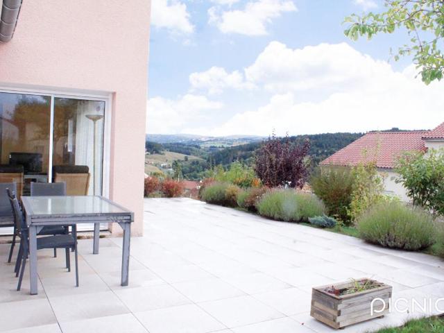 Maison 5 pièces 172 m²