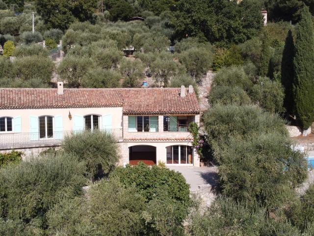 Maison 5 pièces 172 m²