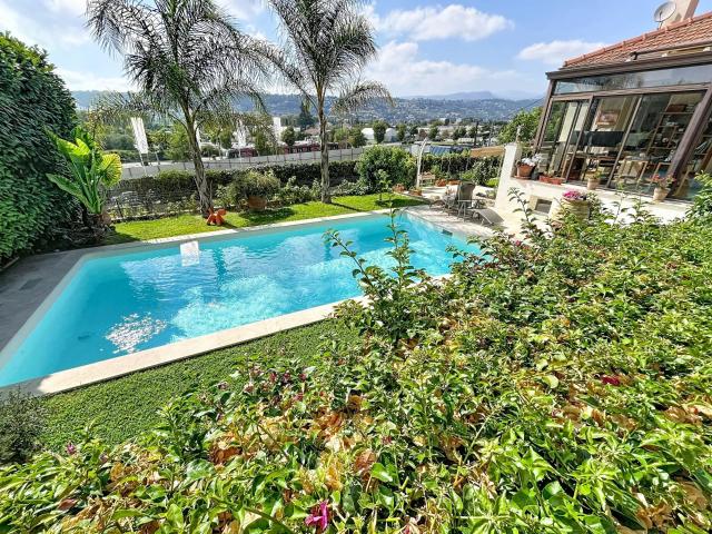 Maison 5 pièces 173 m²