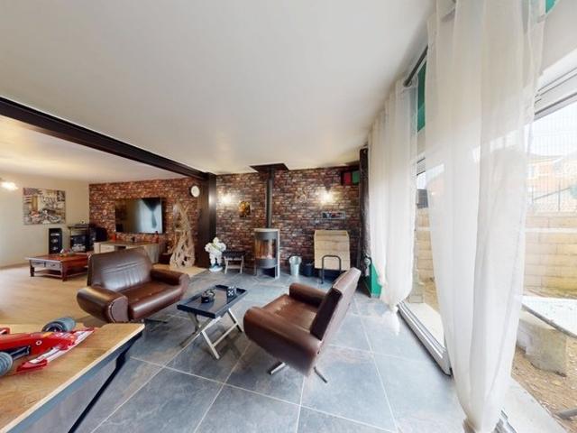 Maison 5 pièces 173 m²