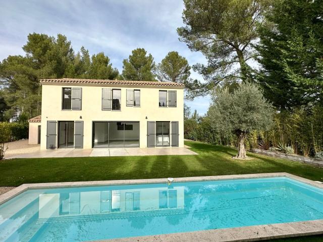 Maison 5 pièces 173 m²