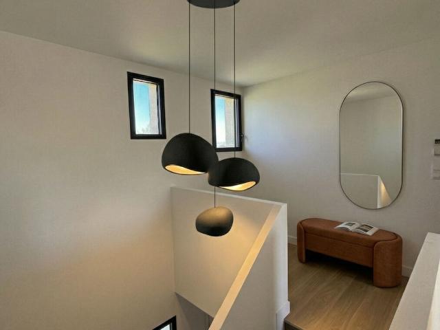 Maison 5 pièces, 173 m² à louer à Aix en Provence 13100