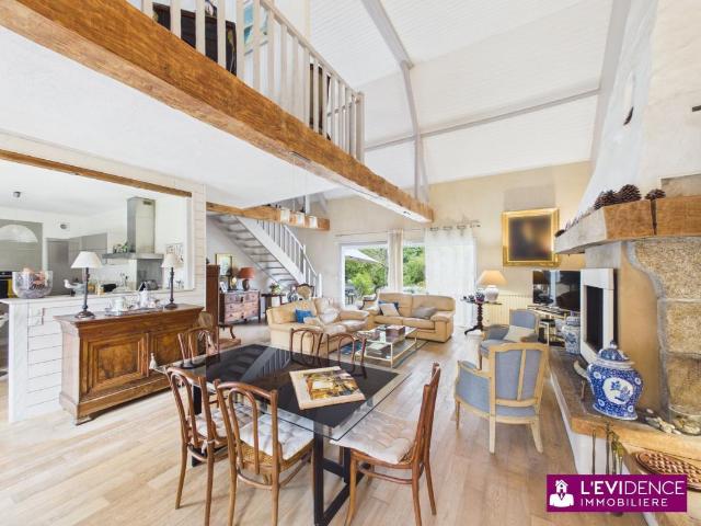 Maison 5 pièces 184 m²