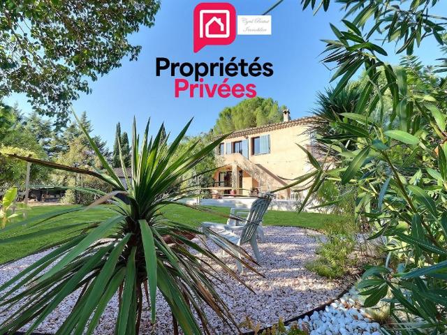 Maison 5 pièces 184 m²