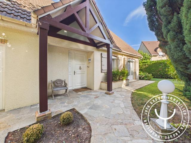 Maison 5 pièces 184 m²