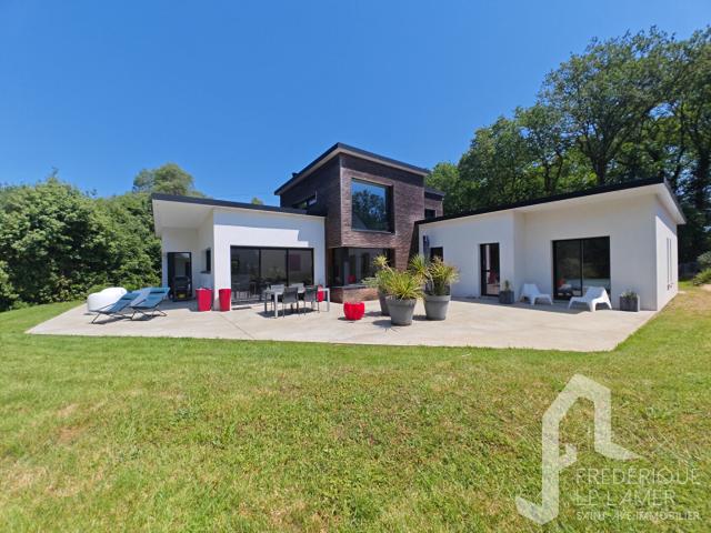 Maison 5 pièces 184 m²