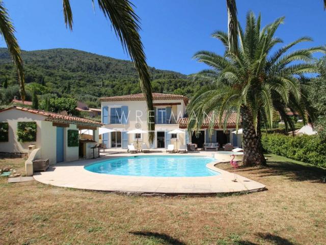 Maison 5 pièces 185 m²
