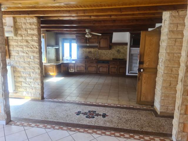 Maison 5 pièces 185 m²