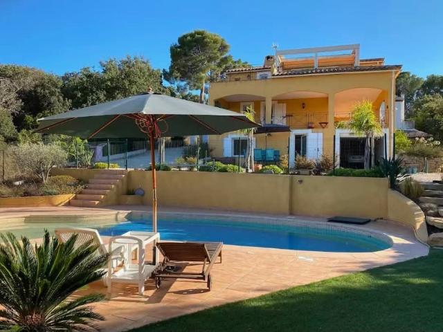 Maison 5 pièces 185 m²